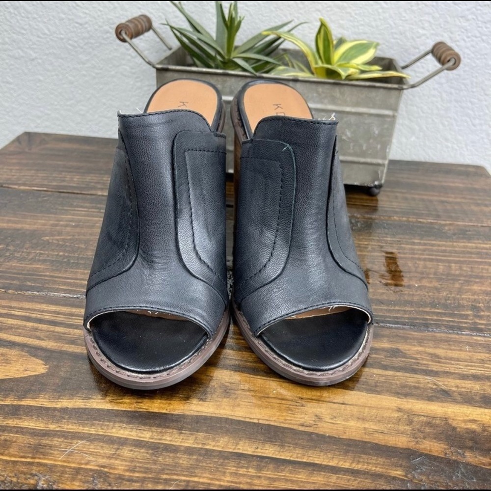Kelsi Dagger KDB Stacked Heel Mules sz 6.5